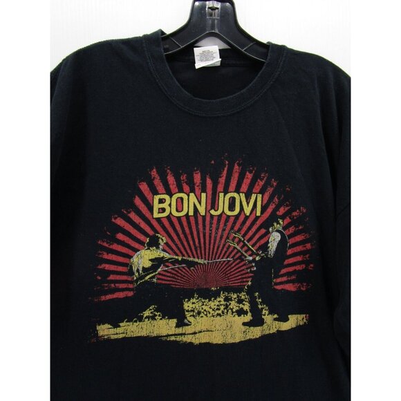 Bon Jovi Shirt XXL 2009 Concert Y2k Graphic We Werent Born To Follow - Picture 2 of 10